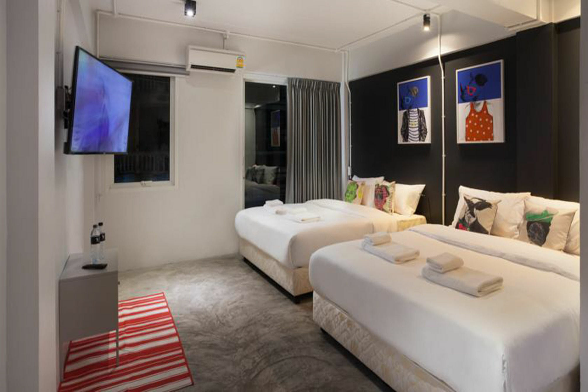 Готель W1A Jomtien Екстер'єр фото